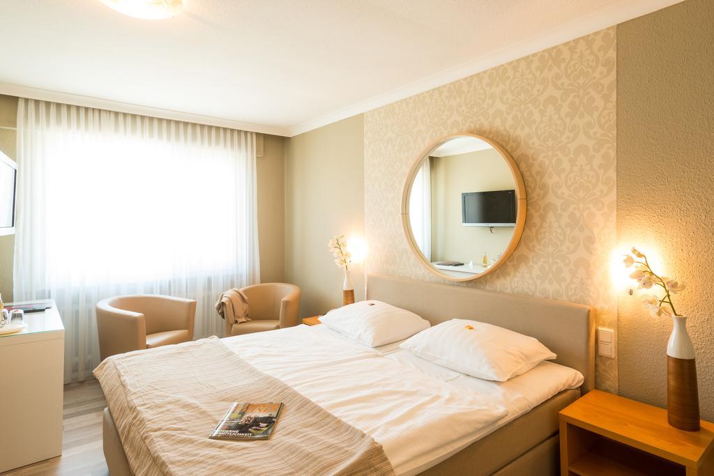 Hotel Ahrbella Bad Neuenahr-Ahrweiler Habitación foto